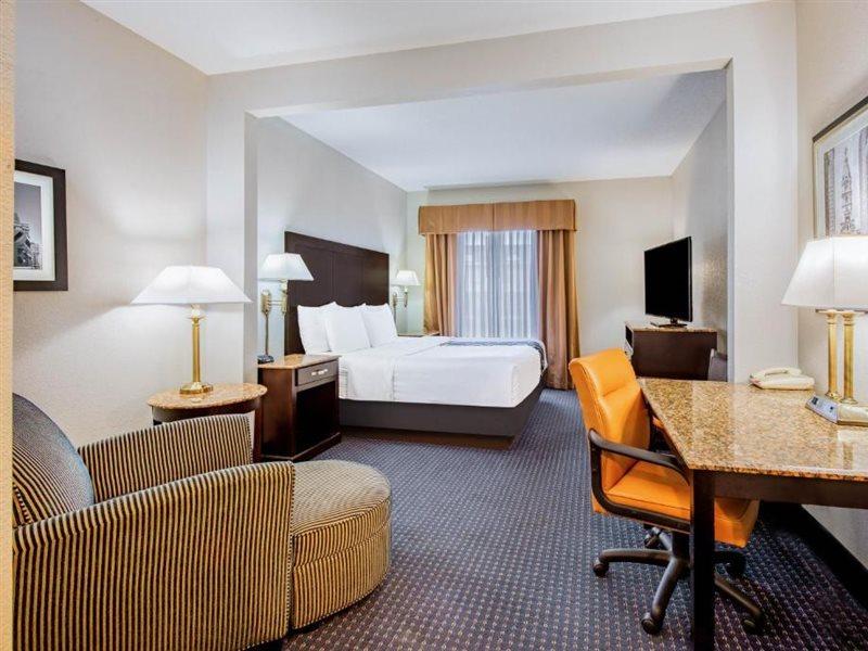 Hotel La Quinta By Wyndham Mt. Laurel - Philadelphia Mount Laurel Exterior foto