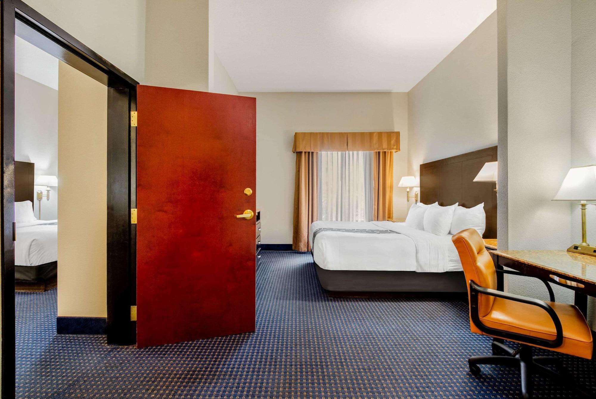 Hotel La Quinta By Wyndham Mt. Laurel - Philadelphia Mount Laurel Exterior foto