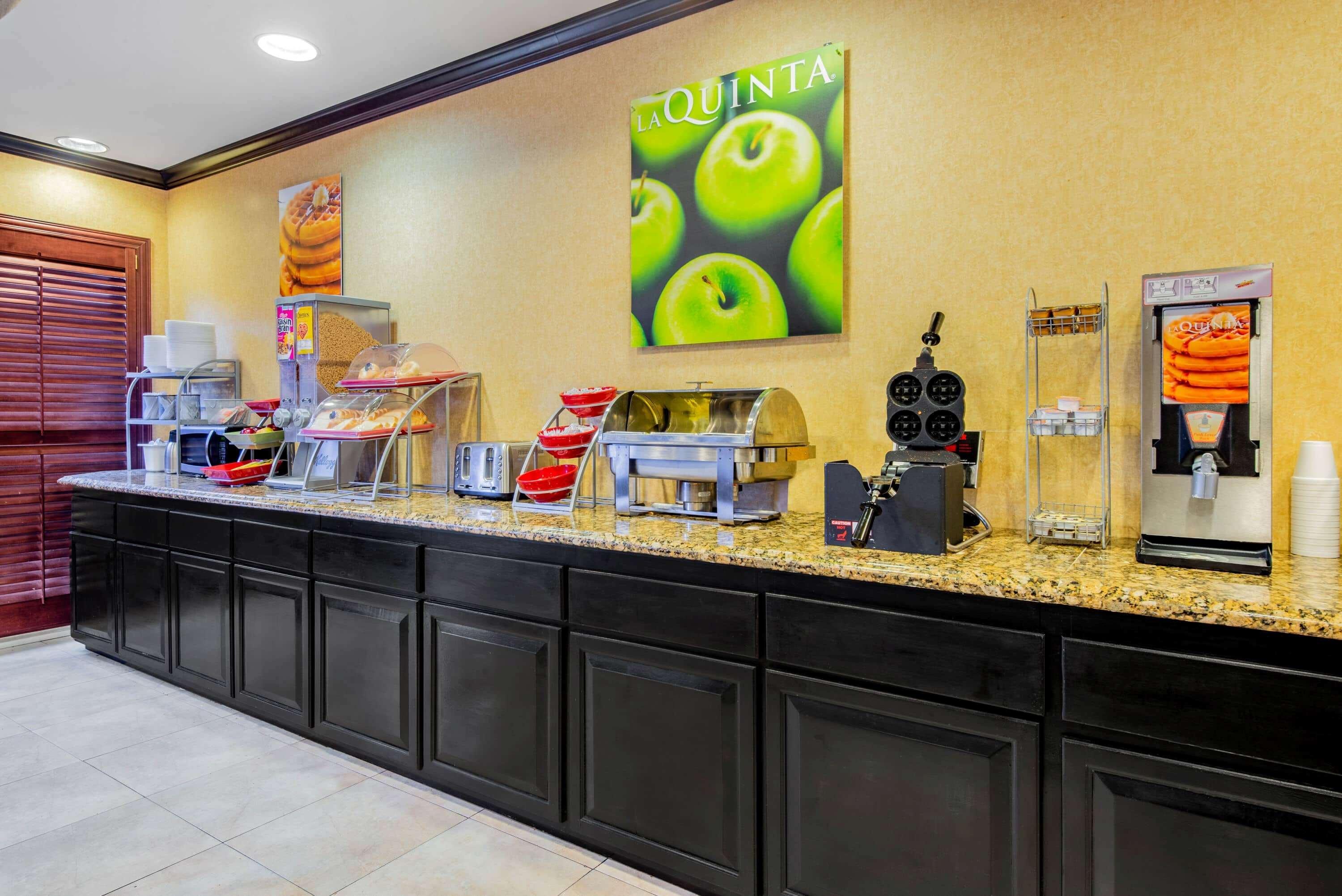 Hotel La Quinta By Wyndham Mt. Laurel - Philadelphia Mount Laurel Exterior foto