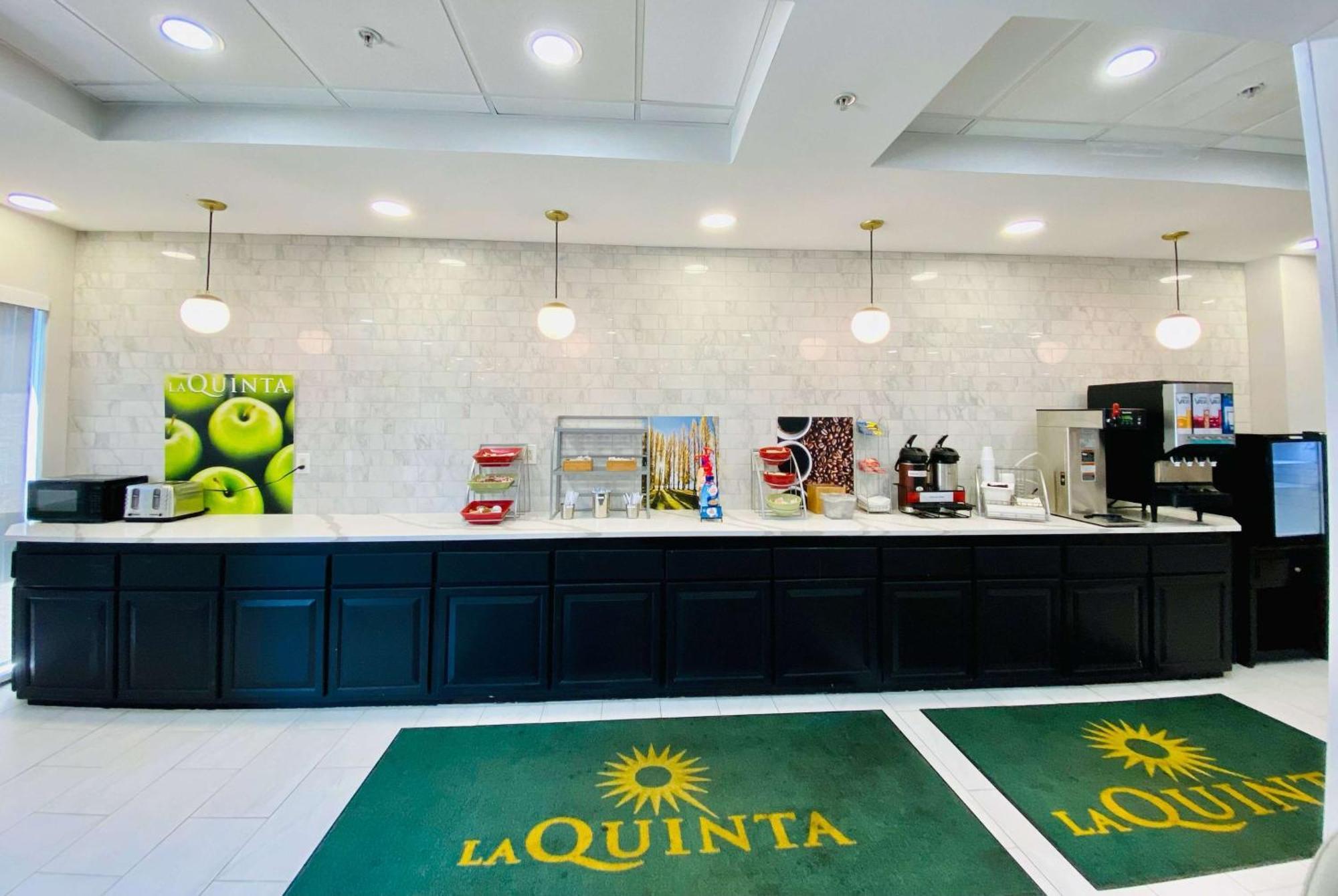 Hotel La Quinta By Wyndham Mt. Laurel - Philadelphia Mount Laurel Exterior foto
